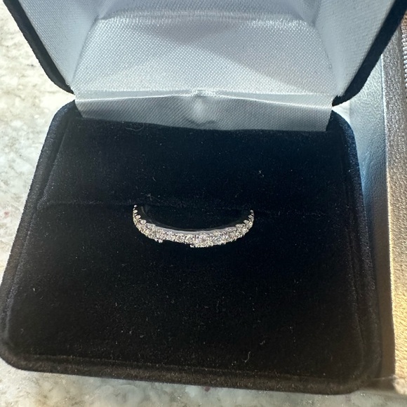 Neil Lane Silver Diamond Ring - Picture 4 of 4